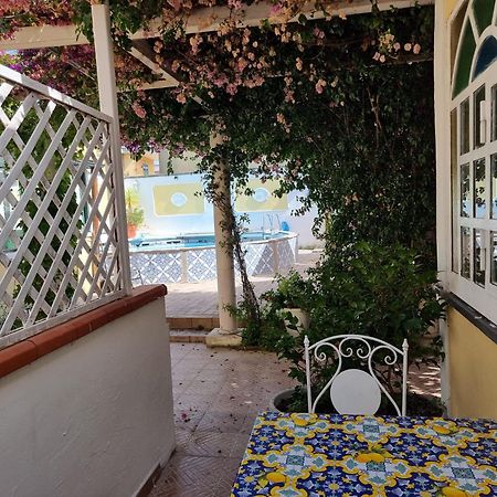 Apartmán Villino Angela A Sant'Anna Boscotrecase Exteriér fotografie