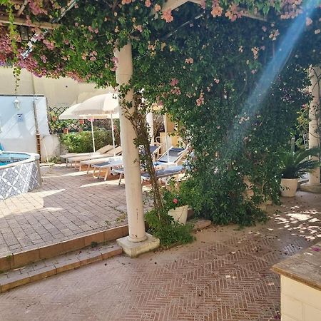 Apartmán Villino Angela A Sant'Anna Boscotrecase Exteriér fotografie